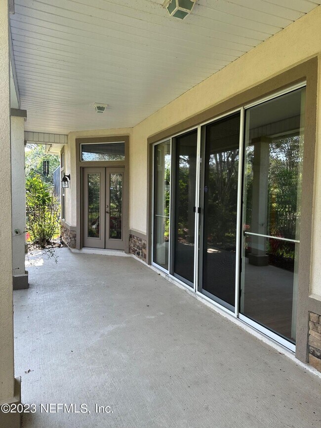 Building Photo - 1439 Barrington Cir