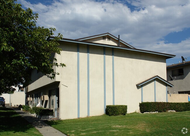 Primary Photo - 575 Penrose Dr