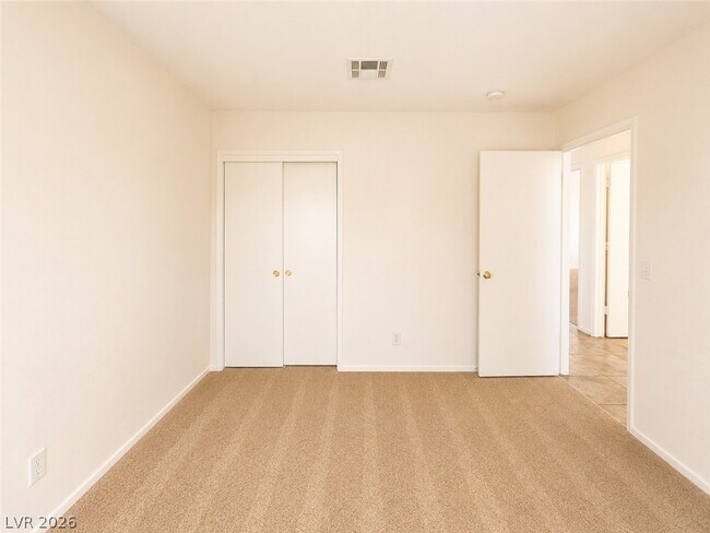 Building Photo - 2108 Panther Pl