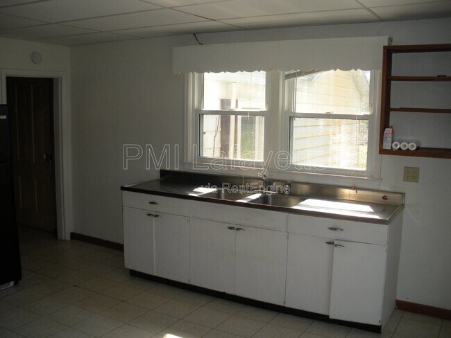 Building Photo - 11950 W 725 N