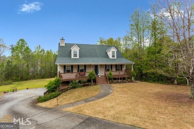 Primary Photo - 30 Pembroke Pl