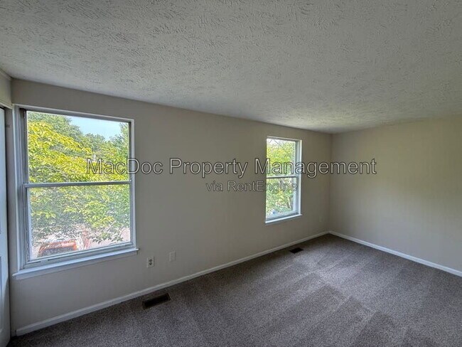 Building Photo - 4749 Hedrick Ln