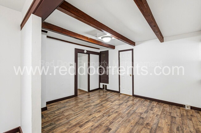 Building Photo - 408 N Oakland Ave