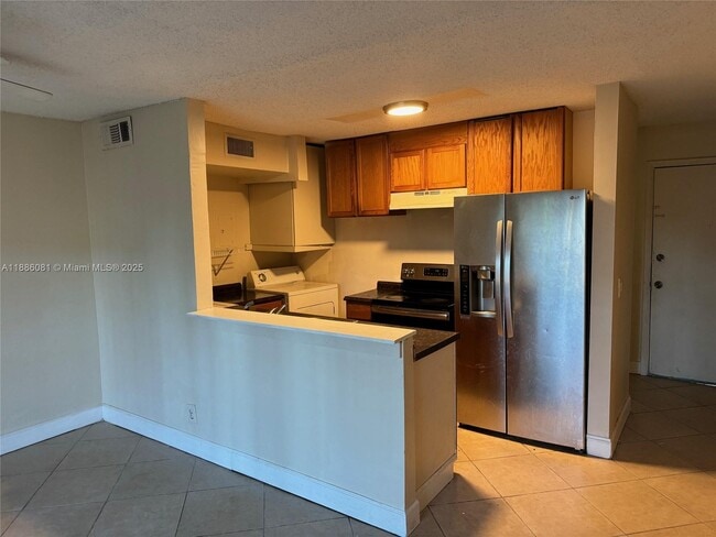 Building Photo - 4519 Treehouse Ln