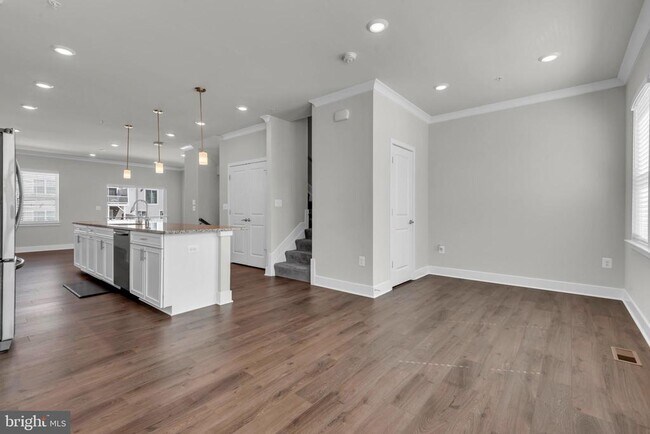 Building Photo - 5754 Frederick Douglas Pl