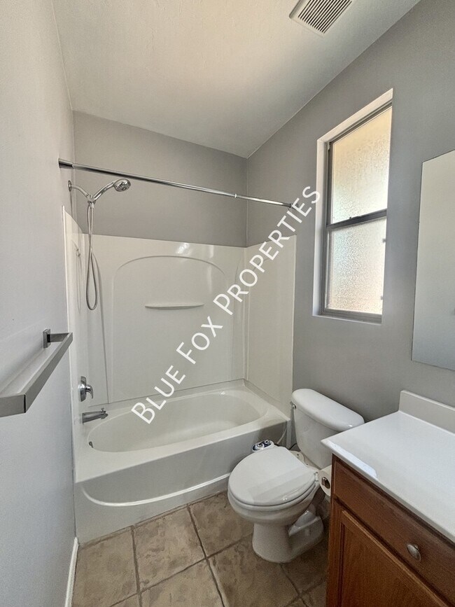 Building Photo - 3715 S Escalante Oasis Pl