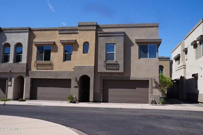 Primary Photo - 7496 E Via De Luna Dr