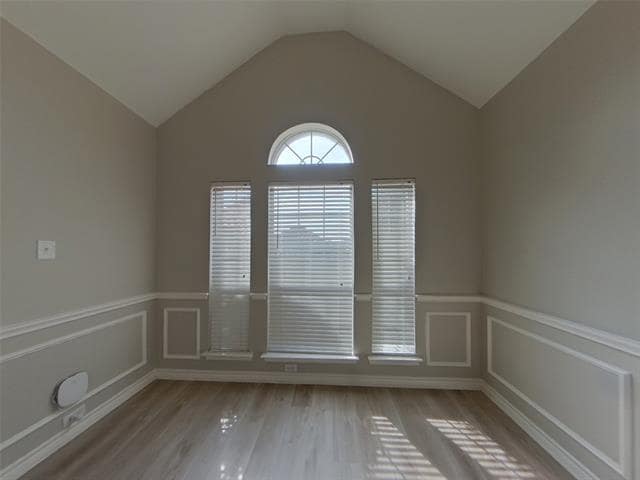 Building Photo - 1533 Mill Creek Dr