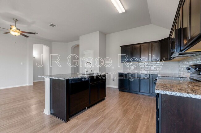 Building Photo - 3917 Centerfire Rd