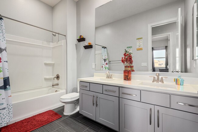 Building Photo - Your dream entertainer's home is here!