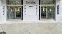 Building Photo - 2101 Chestnut St