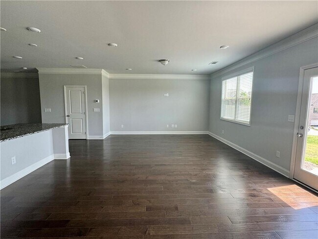 Building Photo - 3219 Weyhill Trl