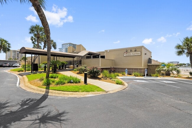 Building Photo - 775 Gulf Shore Dr