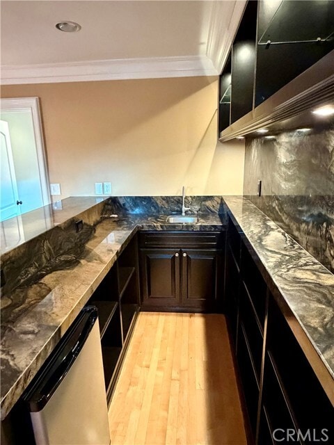 Building Photo - 5243 E Arbor Rd