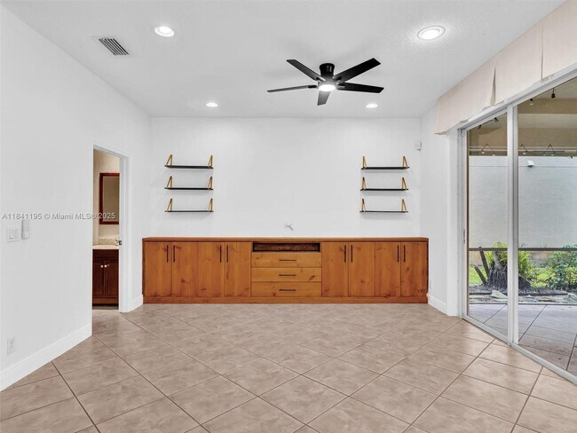 Building Photo - 18164 Boca Way Dr