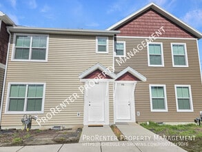 Building Photo - 480 W 2650 N