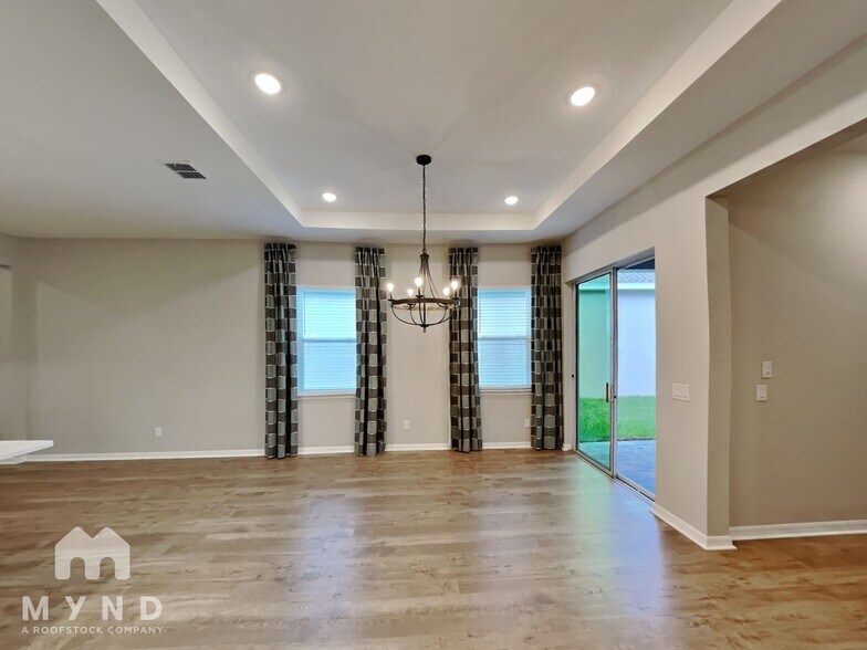 Building Photo - 660 Kimber Ln