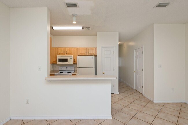 Building Photo - 416a Bear Rd