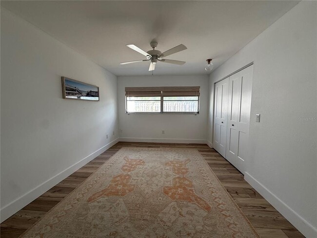 Building Photo - 204 Mindy Dr