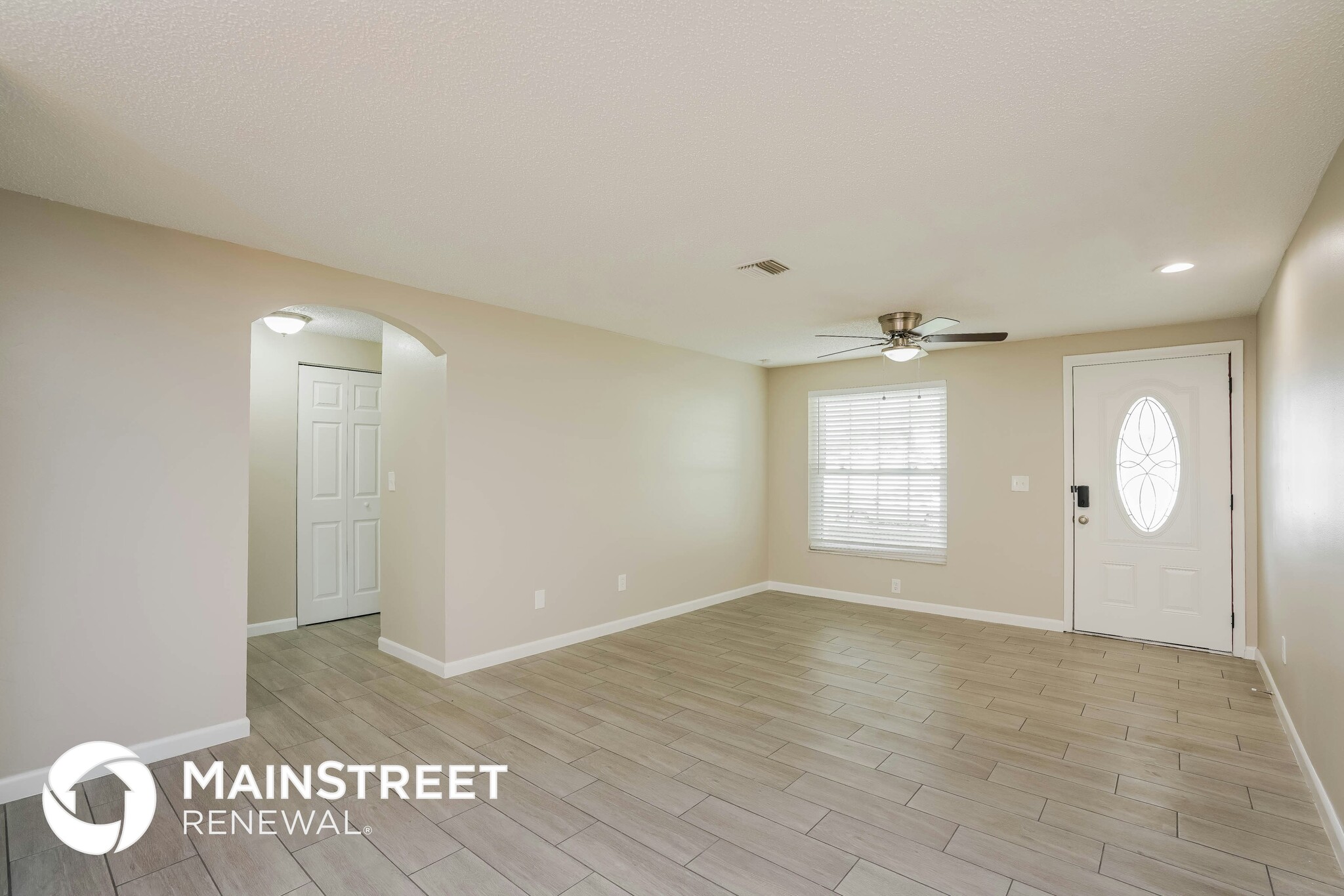 Building Photo - 16003 Woodpine Dr