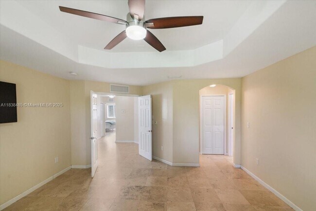 Building Photo - 5776 SW 166th Ct