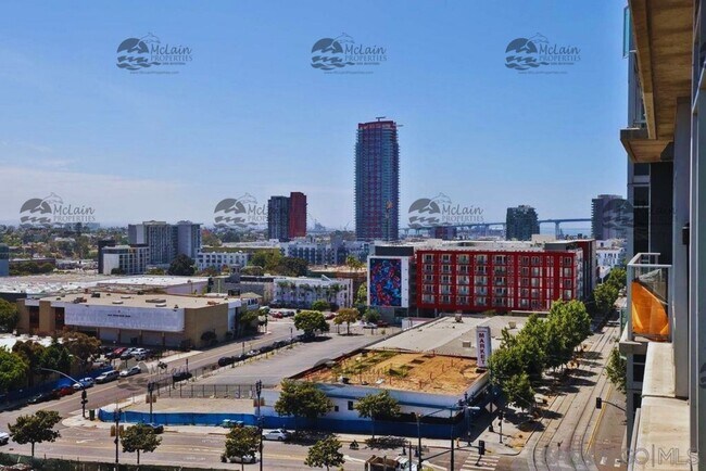 Building Photo - 1080 Park Blvd