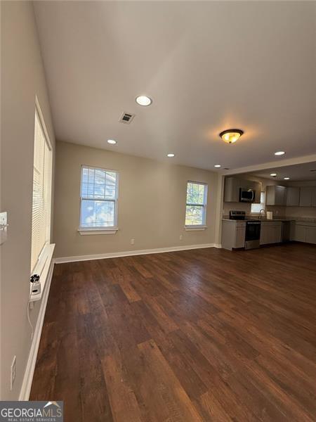 Building Photo - 221 Sheppard Pl