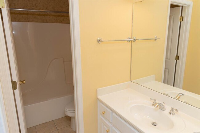 Building Photo - 9541 Lochworth Ct