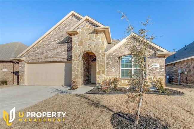 Building Photo - Exceptional 1-Story Home in a Peaceful Com...