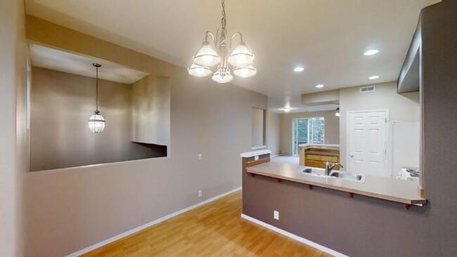 Building Photo - Coming Soon! Dual Master Bedrooms in a Lig...