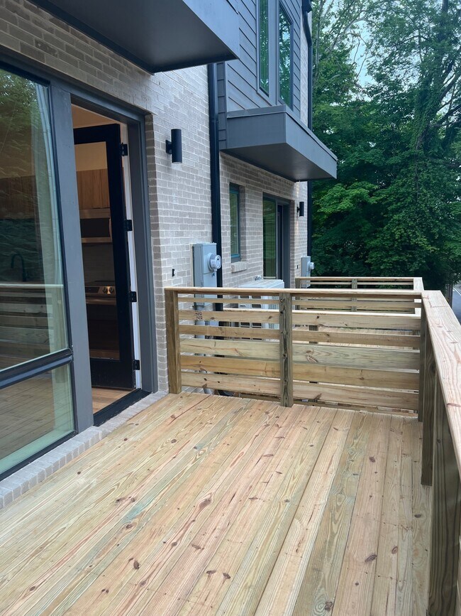 Deck off of kitchen - 314 W Blount Ave