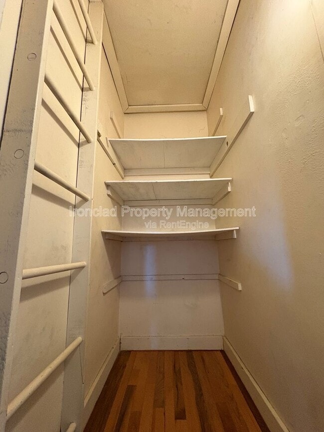 Building Photo - 600 Wadsworth St