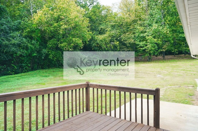 Building Photo - 510 Cloudview Ln