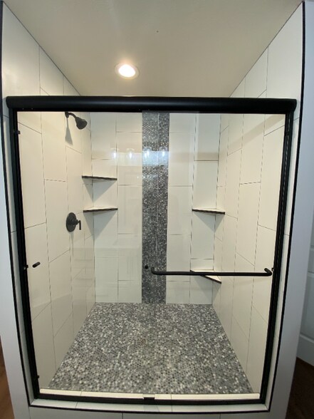 Building Photo - 2265 S Linda Wy