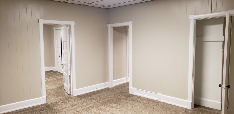 Building Photo - 1301 Hampden Blvd