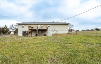 Building Photo - Available November 14th