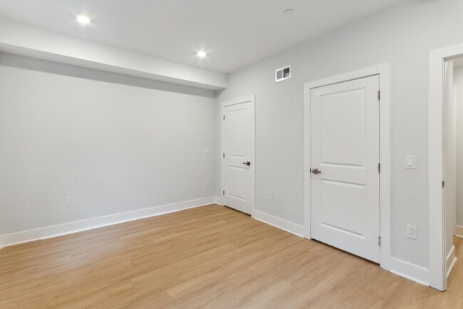 Building Photo - 3610 Haverford Ave