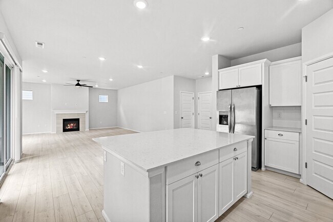 Building Photo - Two-Story Home in Soundview Estates