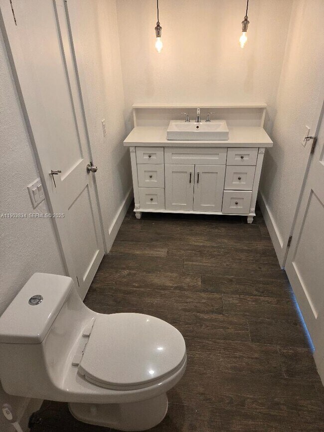 Building Photo - 8220 SW 48th St