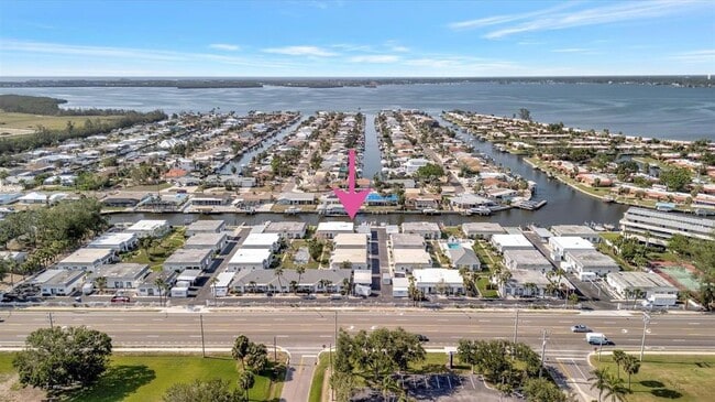 Building Photo - 9819 Hernando Ct