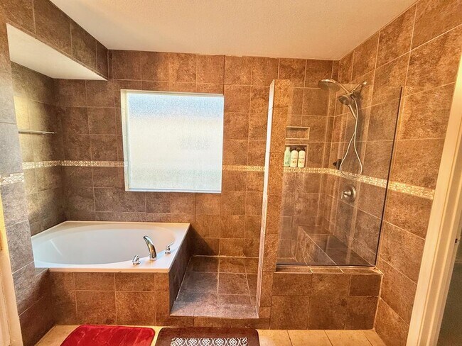 Building Photo - 168 Dolomite Dr