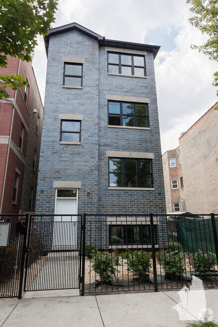Building Photo - 6134 S University Ave