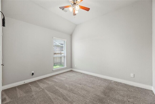 Building Photo - 2910 Angel Mist Ln