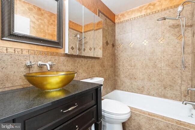 Building Photo - 19431 Brassie Pl