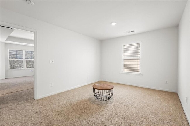 Building Photo - 869 Venture Way