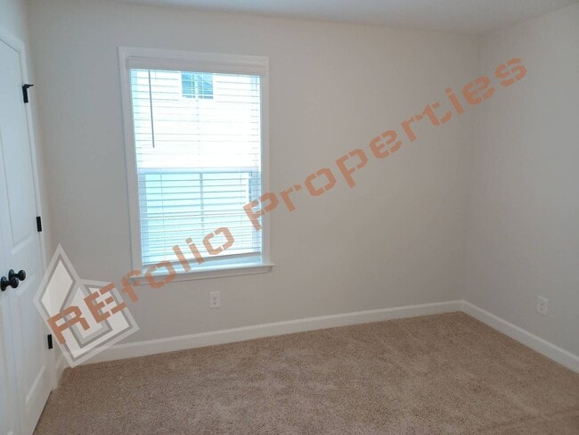 Building Photo - 9104 Kitchin Farms Wy