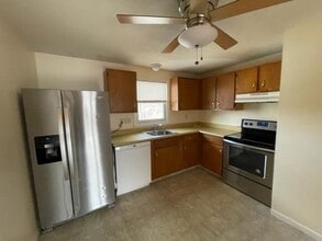 Building Photo - 591 Amory St