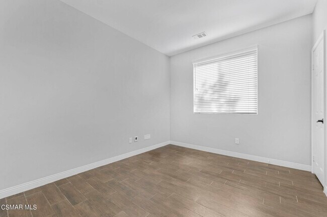Building Photo - 409 Calle Veracruz