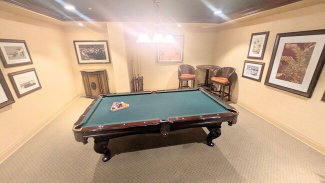 Building Photo - ANNUAL TURNKEY FURNISHED downtown Sarasota in luxury condominium!