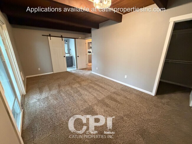 Building Photo - 2925 Field St